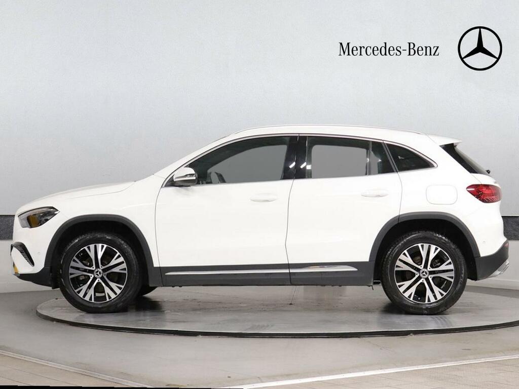 Mercedes-Benz GLA Class 2.0 Gla220d Amg Line Premium Plus Suv #57