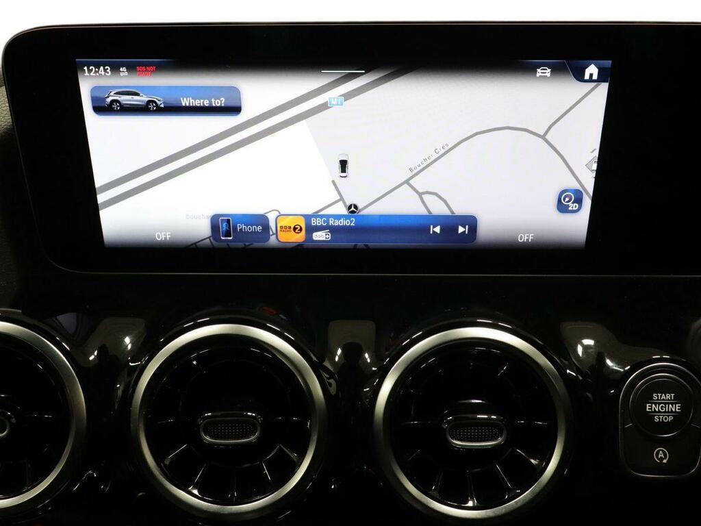 Mercedes-Benz GLA Class 2.0 Gla220d Amg Line Premium Plus Suv #18