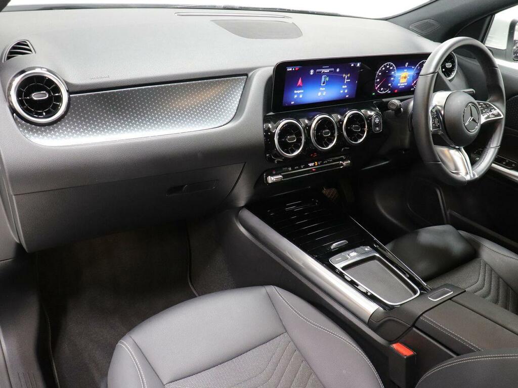 Mercedes-Benz GLA Class 2.0 Gla220d Amg Line Premium Plus Suv #51
