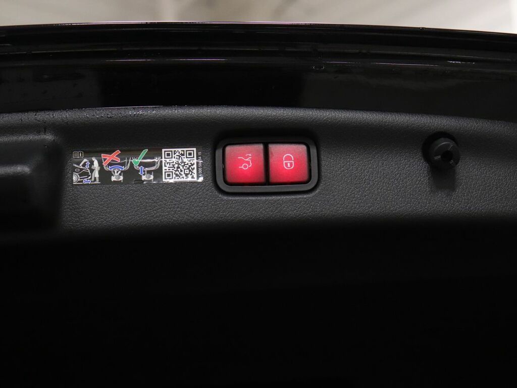 Mercedes-Benz C Class C 300 Amg Line Prem Mhe Black #74