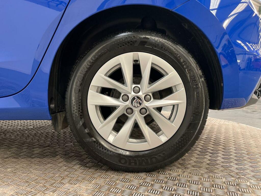 Skoda Fabia 1.0 Mpi 80 Se Comfort Blue #24