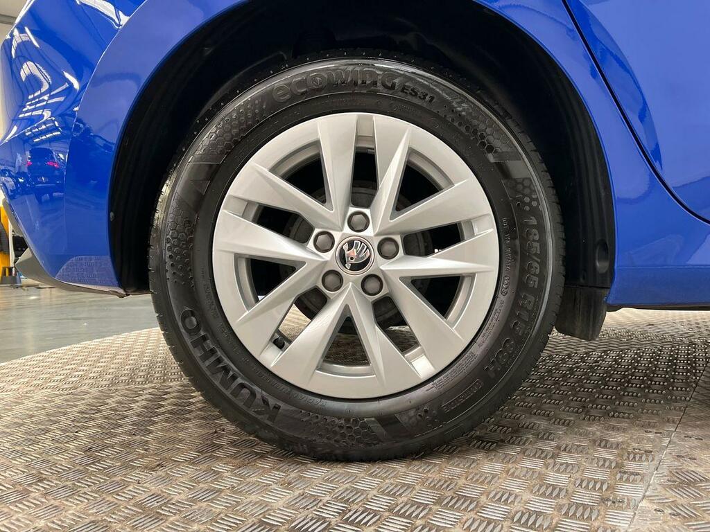 Skoda Fabia 1.0 Mpi 80 Se Comfort Blue #23