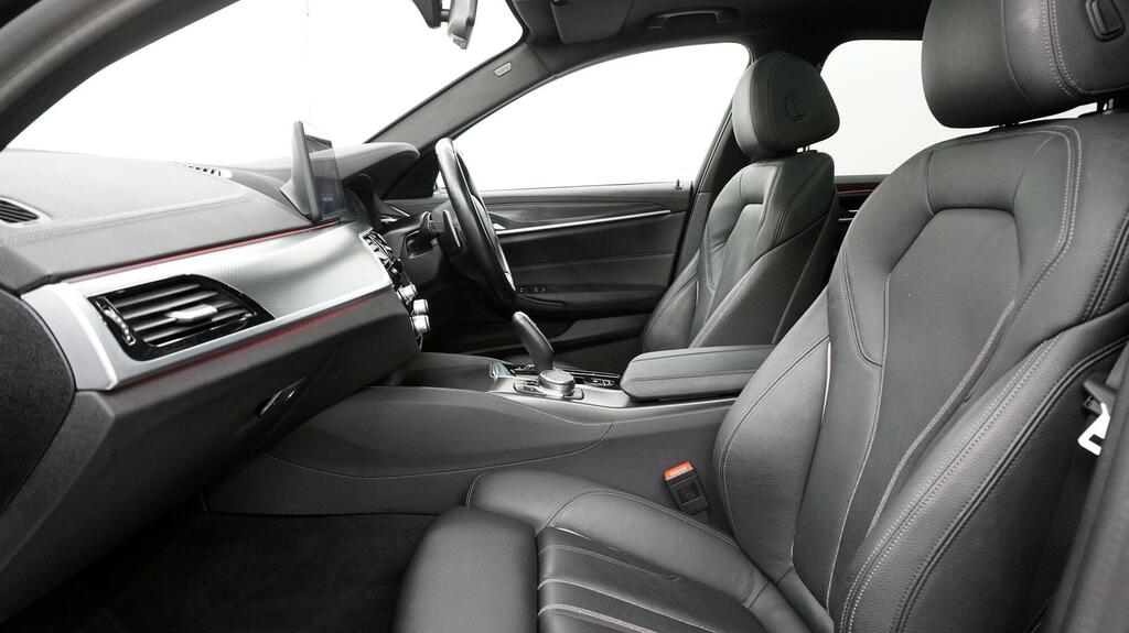 BMW 5 Series 530E Xdrive M Sport Grey #37