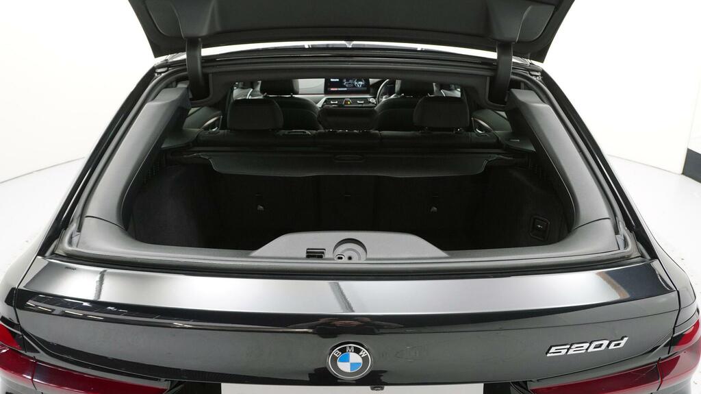 BMW 5 Series 530E Xdrive M Sport Grey #41