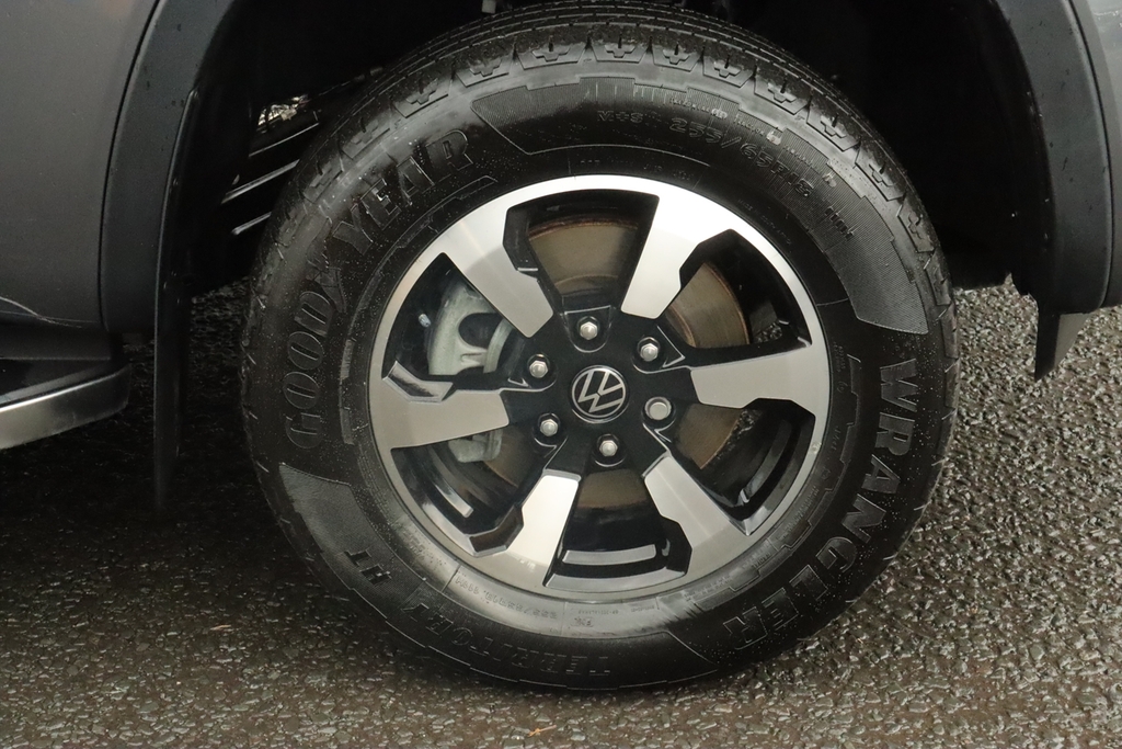 Volkswagen Amarok 2025 25 2025 Black #26