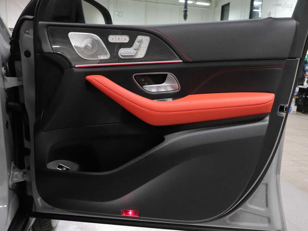 Mercedes-Benz GLE Class Gle 63 S 4Matic Night Edition Premium Tct Black #48