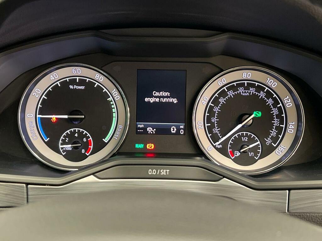 Skoda Superb 1.5 Tsi Act Sportline Plus Hatchback Ds Black #9