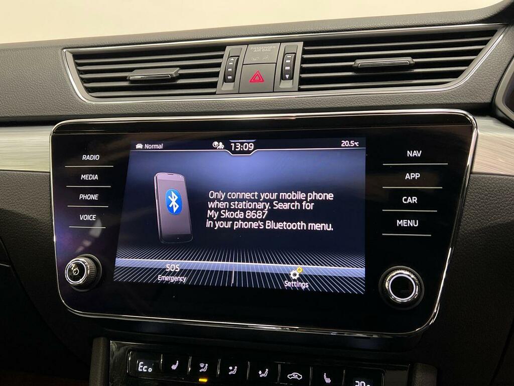 Skoda Superb 1.5 Tsi Act Sportline Plus Hatchback Ds Black #33