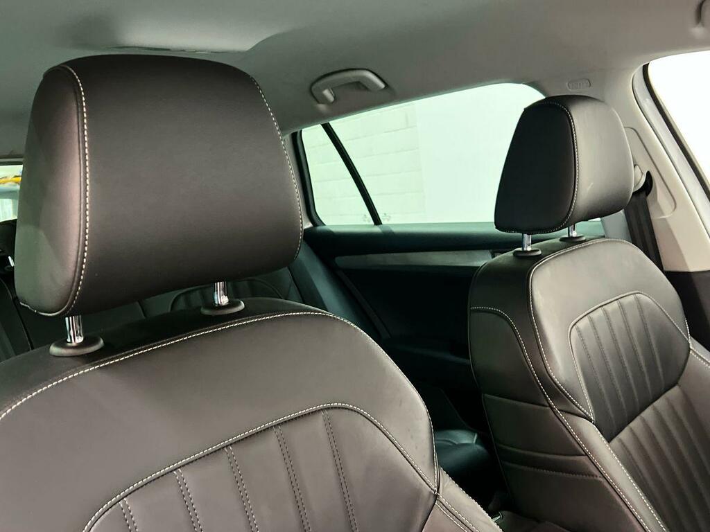 Skoda Superb 1.5 Tsi Act Sportline Plus Hatchback Ds Black #31