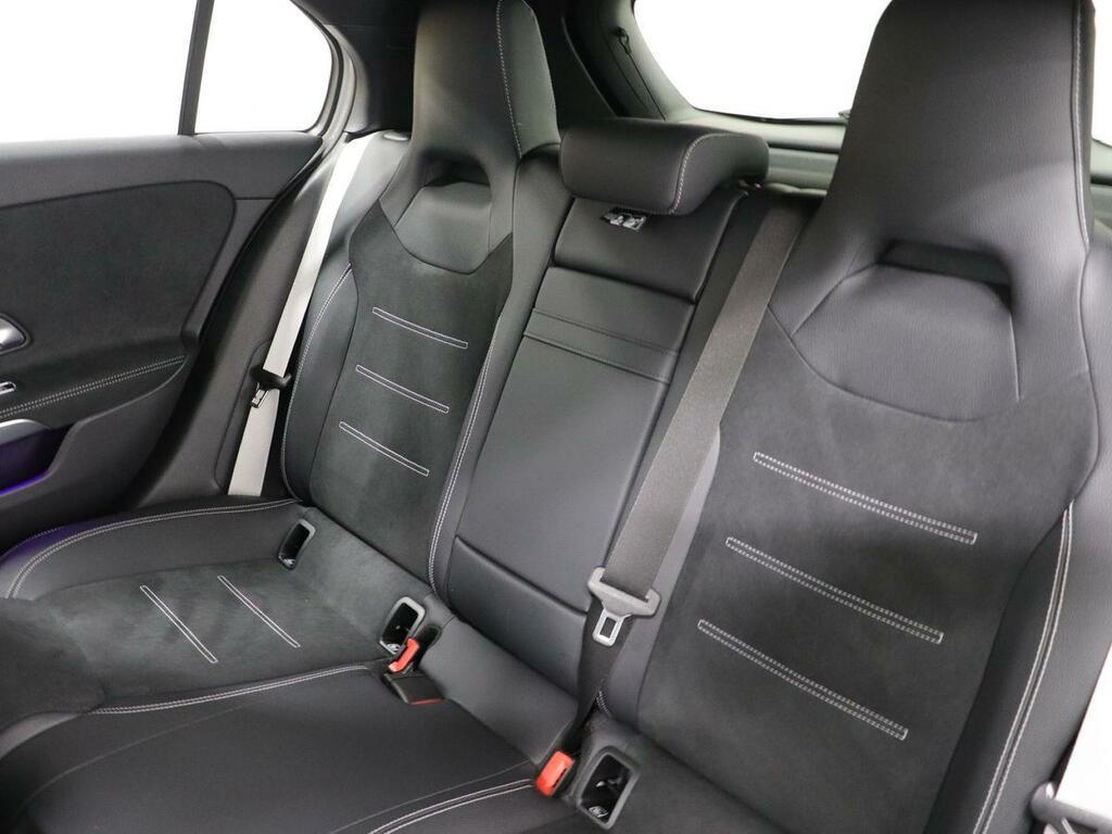 Mercedes-Benz A Class A200 Amg Line Premium 2026 Black #31