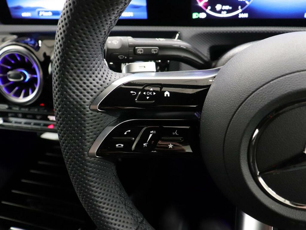 Mercedes-Benz A Class A200 Amg Line Premium 2026 Black #39