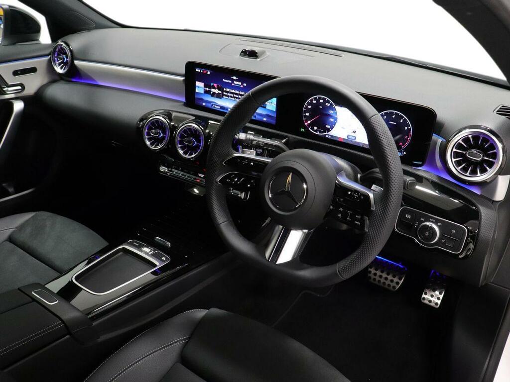 Mercedes-Benz A Class A200 Amg Line Premium 2026 Black #14