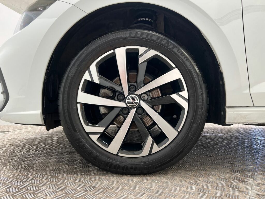 Volkswagen Polo 1.0 Tsi R-line Grey #26