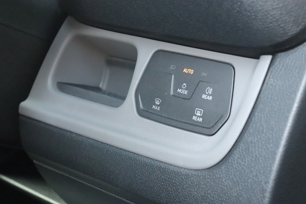 Volkswagen ID.Buzz 204Ps Style Pro 77Kwh Finance Depos White #29
