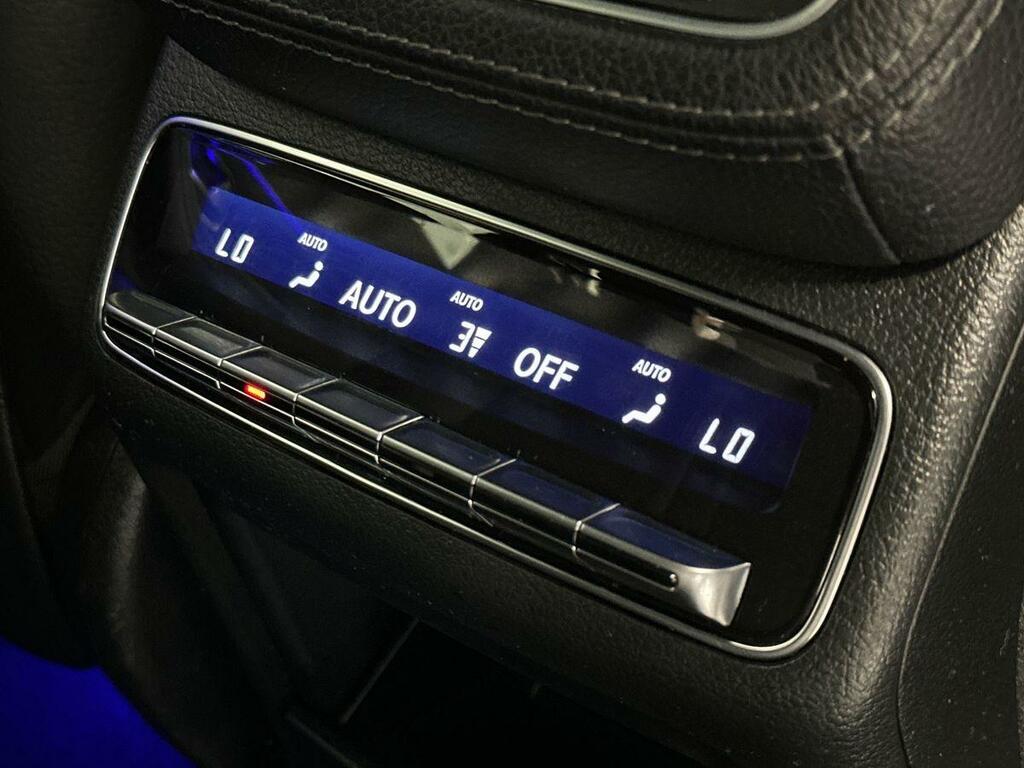 Mercedes-Benz GLE Class 2.0 Gle 300 D 4Matic Amg Line 242 Bhp Black #33