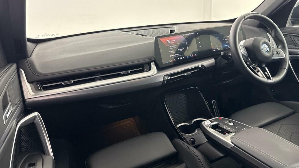 BMW iX1 150Kw Edrive20 M Sport 65Kwh 2026 White #7
