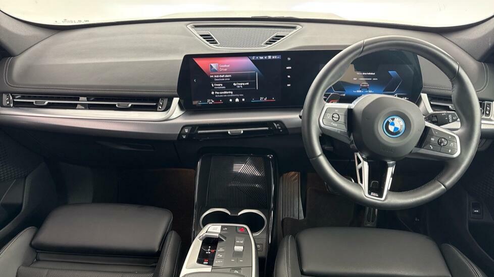 BMW iX1 150Kw Edrive20 M Sport 65Kwh 2026 White #4