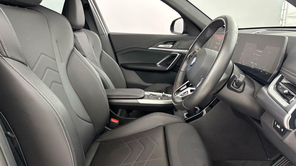 BMW iX1 150Kw Edrive20 M Sport 65Kwh 2026 White #11