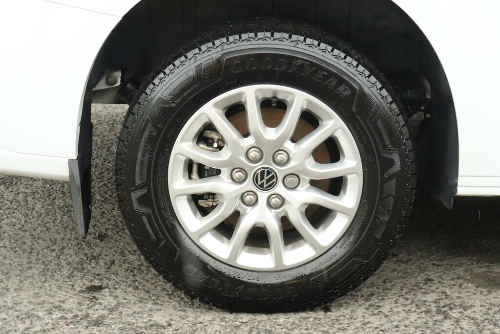 Volkswagen E-Transporter T32 Kombi Commerce Plus Swb 136 Ps 65 Kwh Grey #25