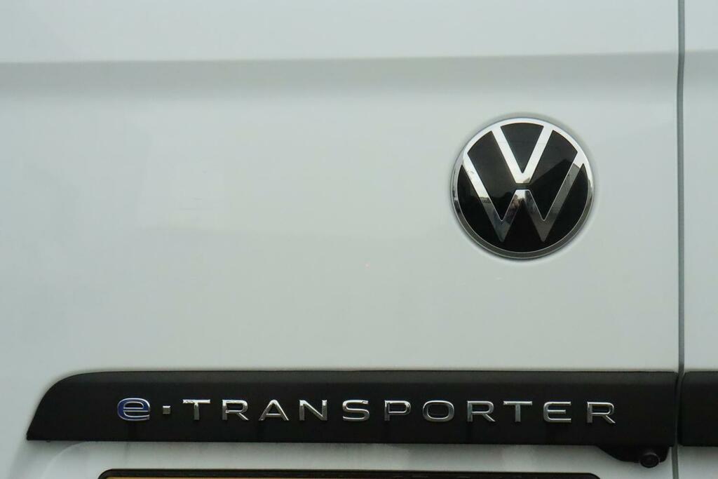 Volkswagen E-Transporter T32 Kombi Commerce Plus Swb 136 Ps 65 Kwh Grey #21