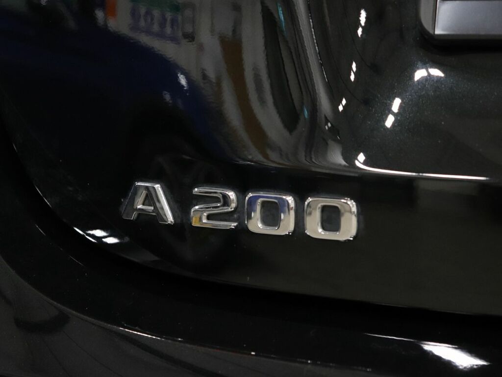Mercedes-Benz A Class A200 Amg Line Premium Plus 2025 White #26