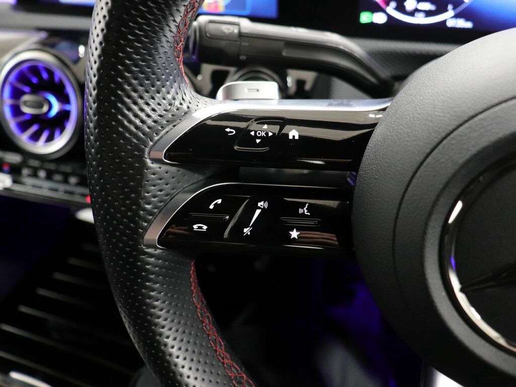 Mercedes-Benz CLA Class Mercedes-benz Cla Coupe Cla 200 Amg Line Premium P Black #37