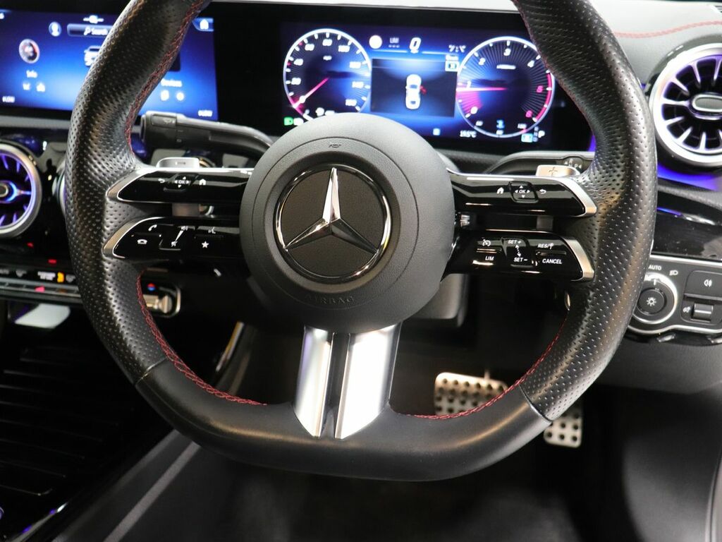 Mercedes-Benz CLA Class Mercedes-benz Cla Coupe Cla 200 Amg Line Premium P Black #36