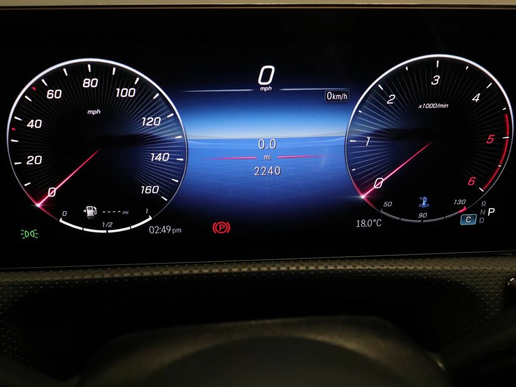 Mercedes-Benz CLA Class Cla 250 200Kw Eq Amg Line Prem Ed 85Kwh Black #4