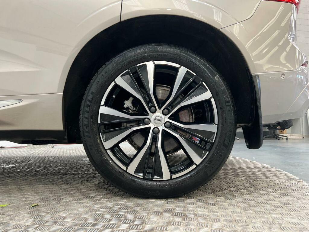 Volvo XC60 2.0H T6 Recharge 18.8Kwh Plus Suv Plug- Grey #9