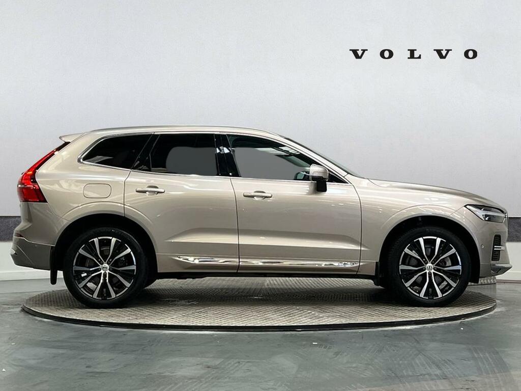 Volvo XC60 2.0H T6 Recharge 18.8Kwh Plus Suv Plug- Grey #3