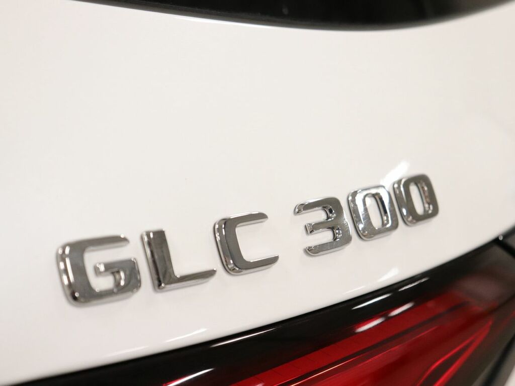 Mercedes-Benz GLC Class 2.0 Glc300h Mhev Amg Line Suv Hybrid G- Blue #30