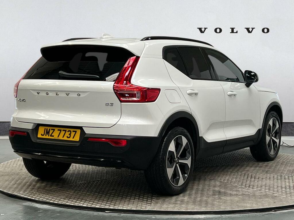 Volvo XC40 B4 Black Edition Ultra, Mild Hybrid Black #2