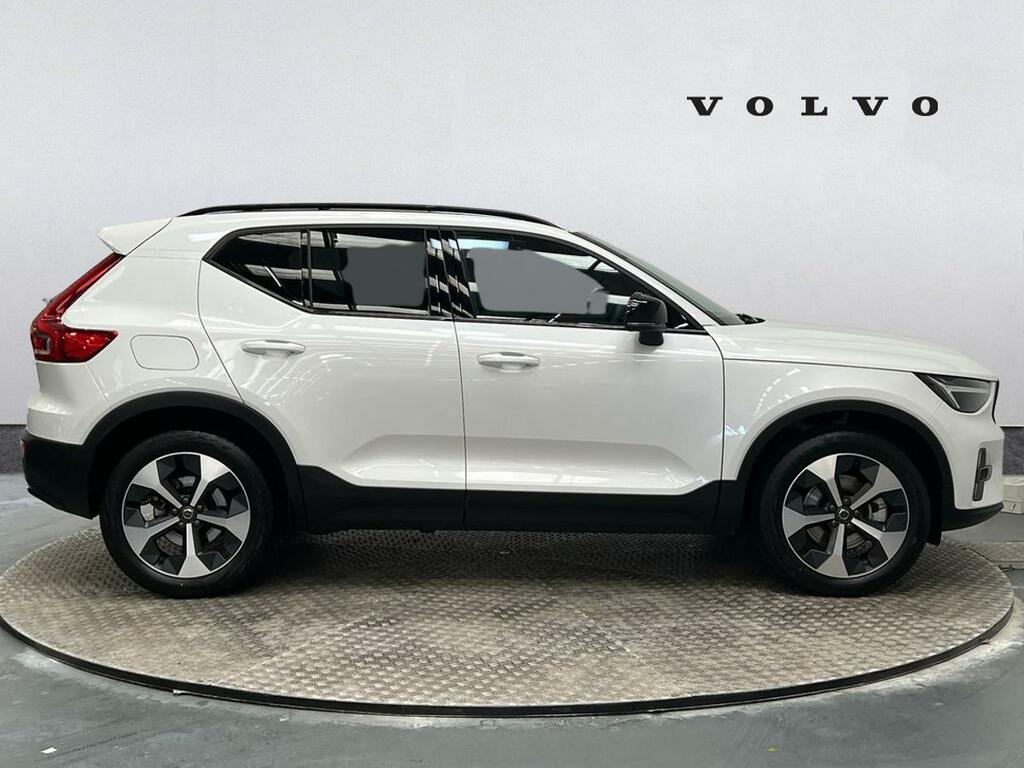 Volvo XC40 B4 Black Edition Ultra, Mild Hybrid Black #3
