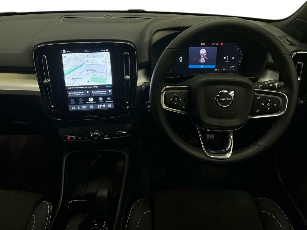 Volvo XC40 B4 Black Edition Ultra, Mild Hybrid Black #5