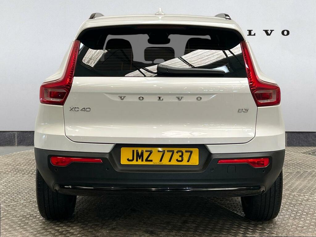 Volvo XC40 B4 Black Edition Ultra, Mild Hybrid Black #7
