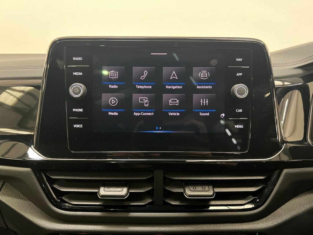 Volkswagen T-Roc Volkswagen T-roc Match 1.5 Tsi 150Ps 7-Speed Dsg 5 White #33