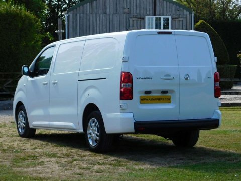 Vauxhall Vivaro 2.0 Turbo D White #2