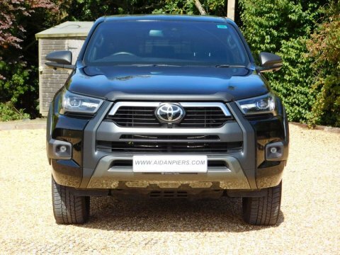 Toyota HILUX 2.8 D-4d-h Invincible Black #5