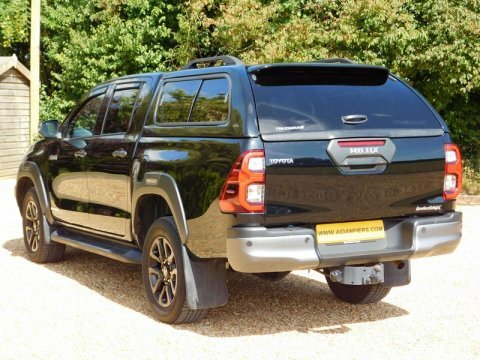 Toyota HILUX 2.8 D-4d-h Invincible Black #2