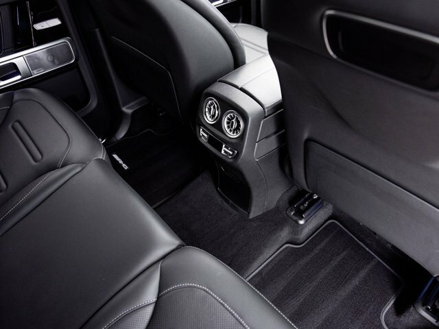 Mercedes-Benz G Class G63 9G-tronic 2023 Green #38