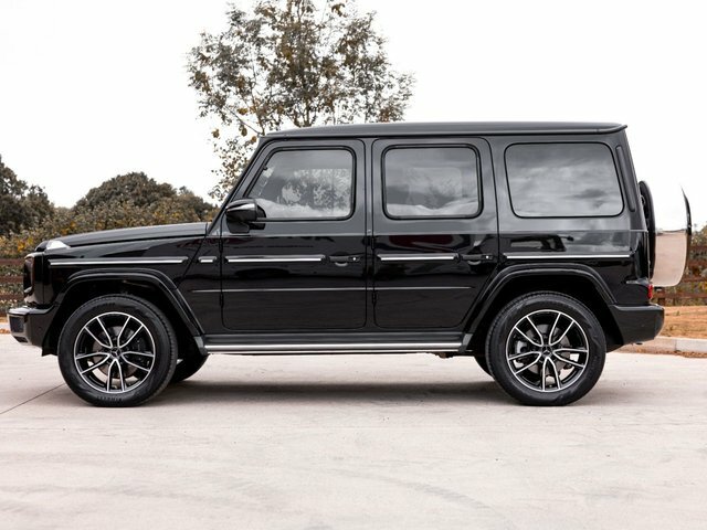 Mercedes-Benz G Class G400d Amg Line Premium Black #3