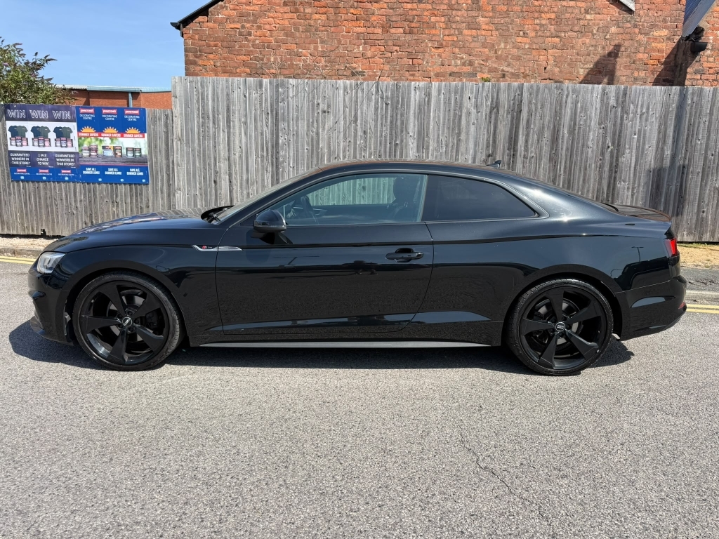 Audi A5 2.0 Tfsi Black Edition Mhev Black #5