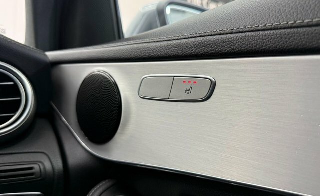 Mercedes-Benz GLC Class Glc 300 4Matic Amg Line Premium Grey #16