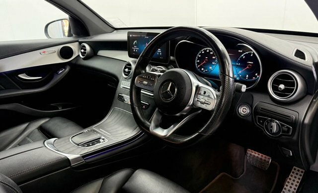 Mercedes-Benz GLC Class Glc 300 4Matic Amg Line Premium Grey #9
