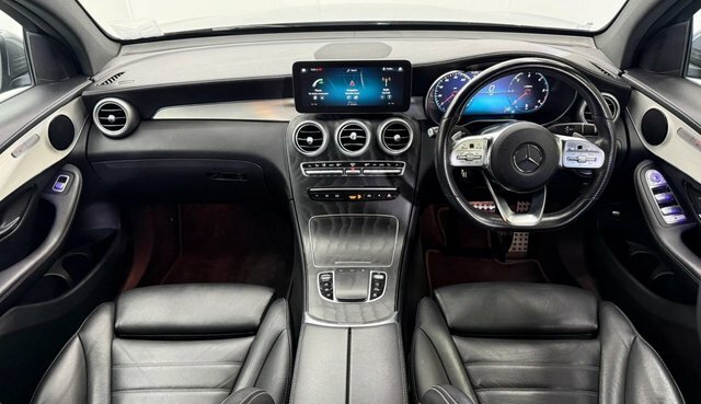 Mercedes-Benz GLC Class Glc 300 4Matic Amg Line Premium Grey #10