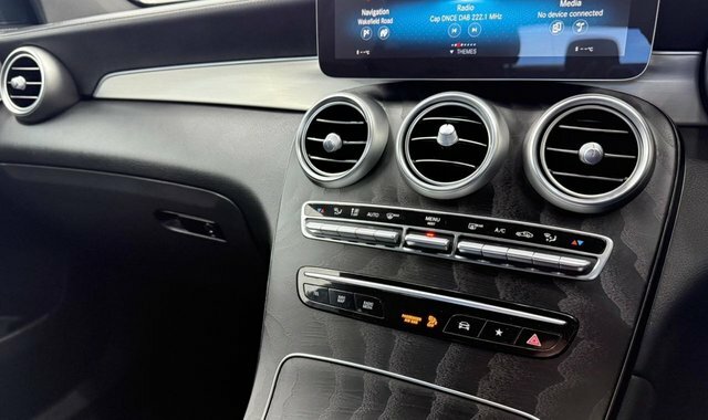 Mercedes-Benz GLC Class Glc 300 4Matic Amg Line Premium Grey #17
