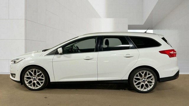 Ford Focus 1.5 Tdci Titanium X White #6