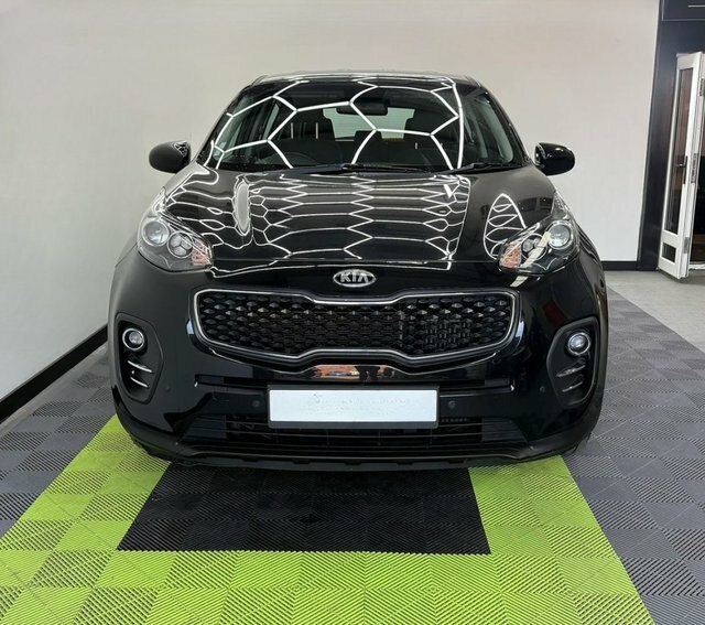 Kia Sportage 1.7 Crdi 1 Suv Black #3