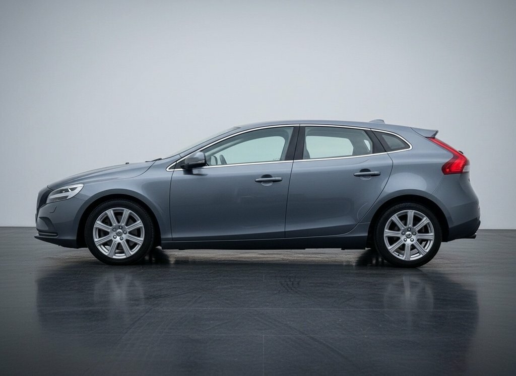 Volvo V40 1.5L Inscription Grey