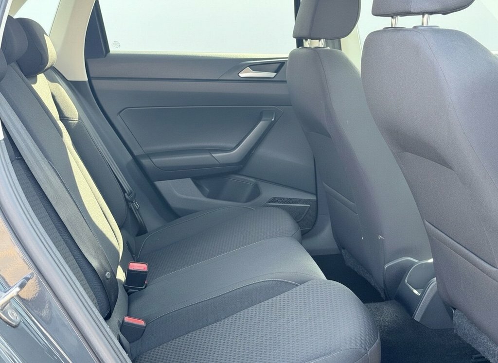Volkswagen Polo 1L Match Grey #5
